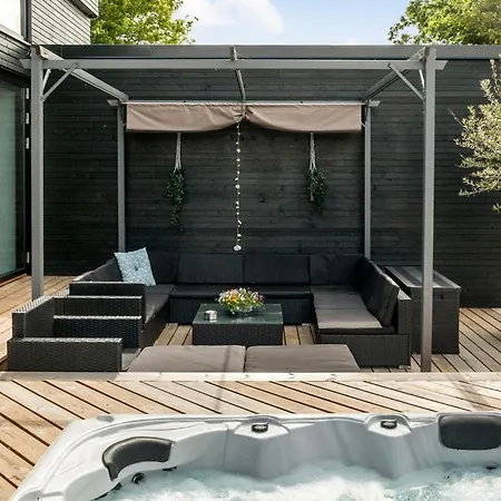 Holiday home Amazing In With Sauna